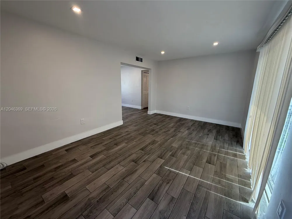 837 SE 12th Street #837 Hialeah, FL 33010