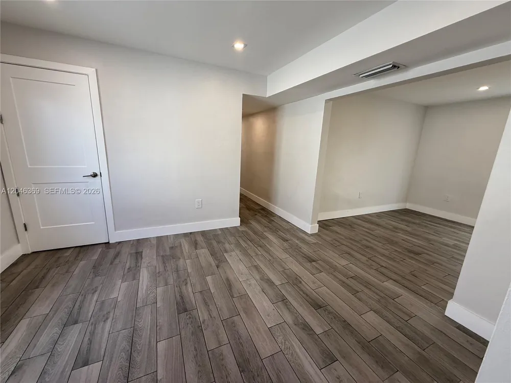 837 SE 12th Street #837 Hialeah, FL 33010