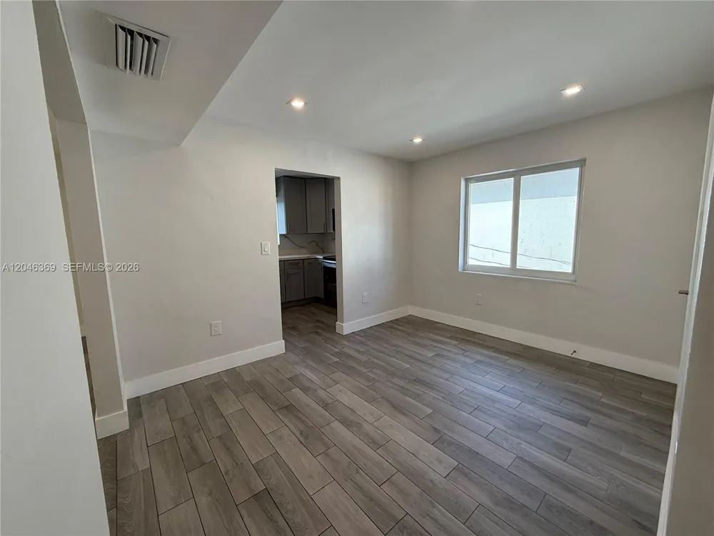 837 SE 12th Street #837 Hialeah, FL 33010