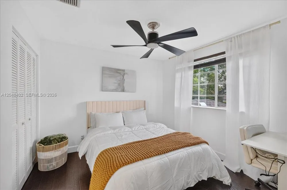 7102 Woodmont Way Tamarac, FL 33321