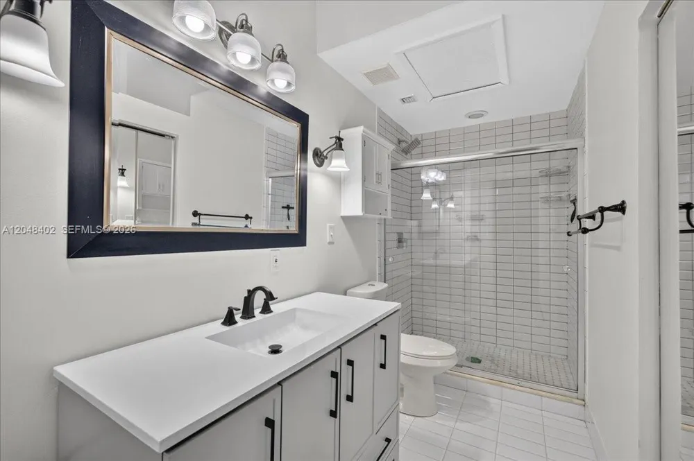7102 Woodmont Way Tamarac, FL 33321