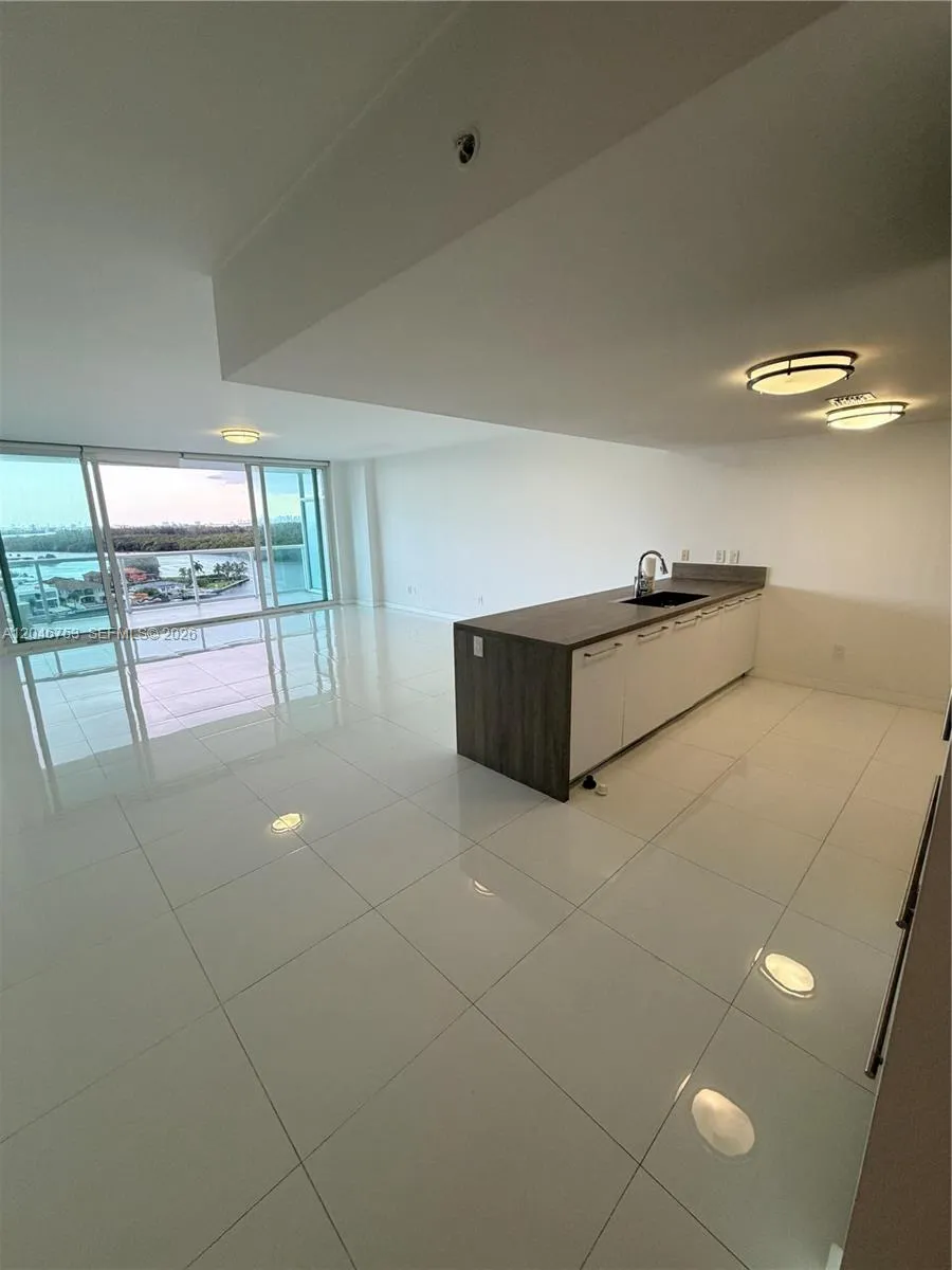 Address Not Shown Sunny Isles Beach, FL 33160