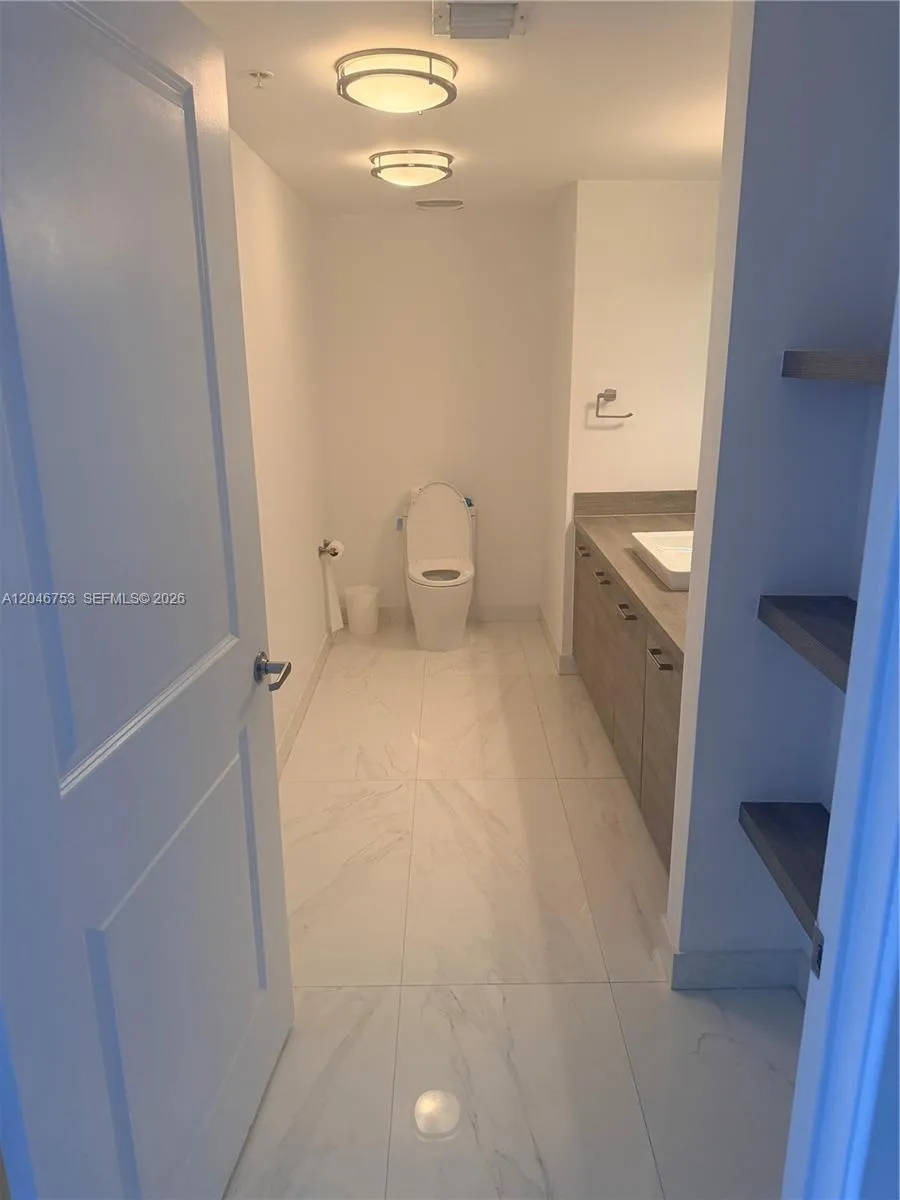 Address Not Shown Sunny Isles Beach, FL 33160