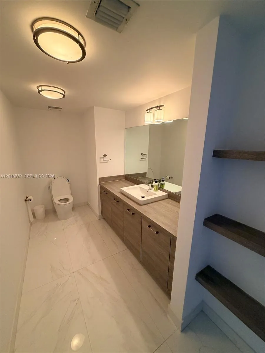 Address Not Shown Sunny Isles Beach, FL 33160