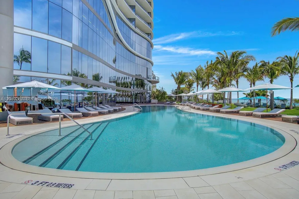 15701 Collins Ave #4701 Sunny Isles Beach, FL 33160