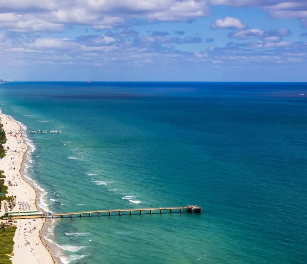 15701 Collins Ave #4701 Sunny Isles Beach, FL 33160