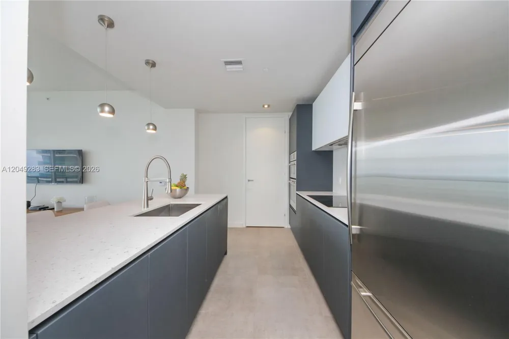 1300 Brickell Bay Dr #4102 Miami, FL 33131