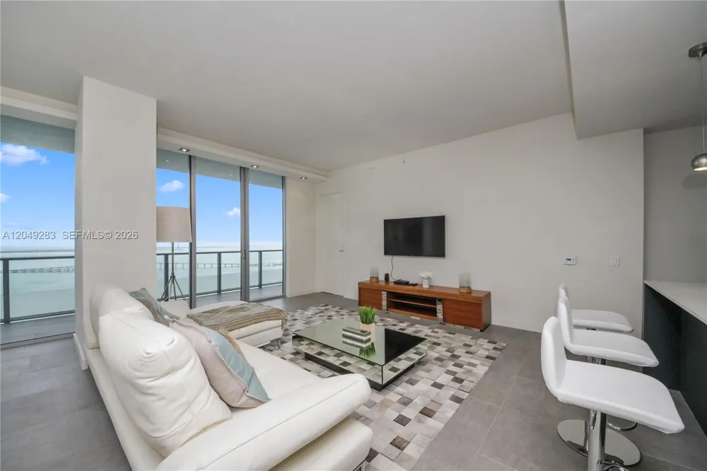 1300 Brickell Bay Dr #4102 Miami, FL 33131