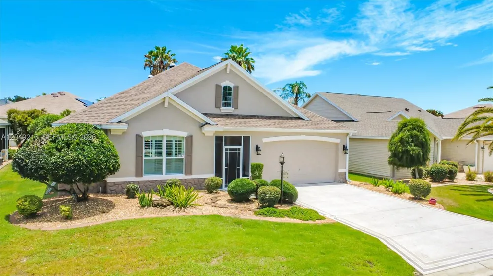 1637 Westminster Ct. The Villages, FL 32162