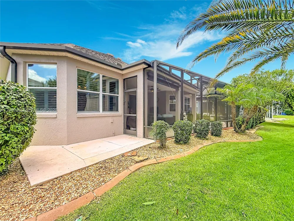 1637 Westminster Ct. The Villages, FL 32162