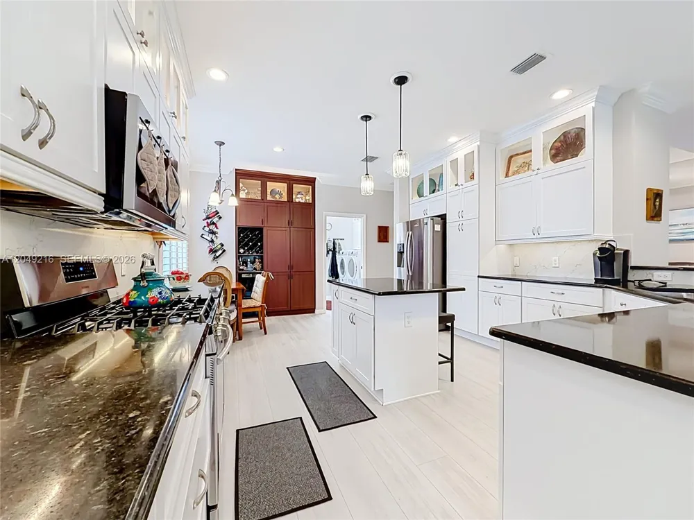 1637 Westminster Ct. The Villages, FL 32162