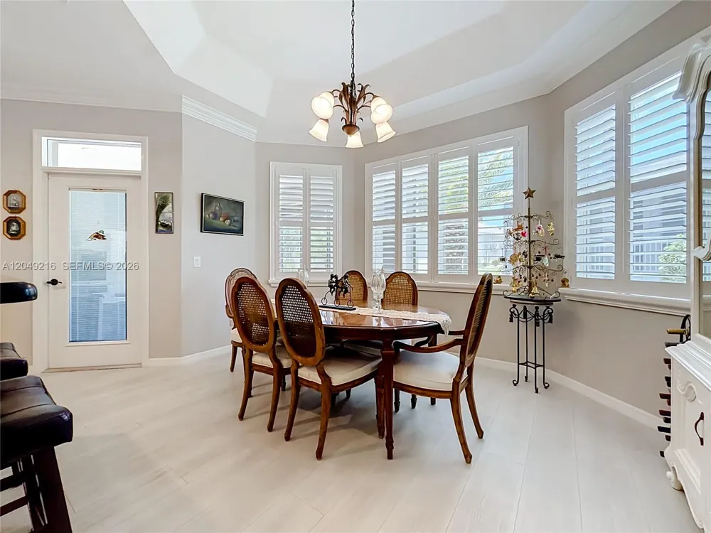 1637 Westminster Ct. The Villages, FL 32162