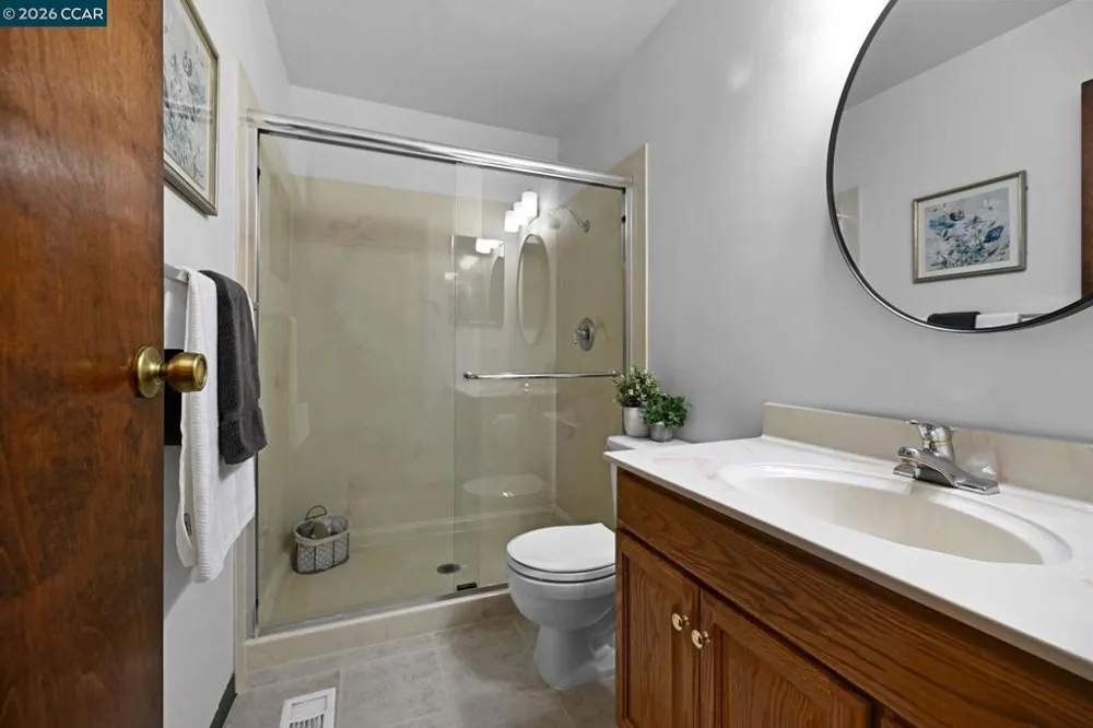 2340 Pleasant Hill Rd #2 Pleasant Hill, CA 94523