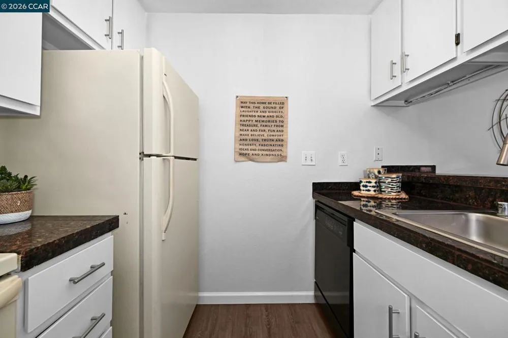 2340 Pleasant Hill Rd #2 Pleasant Hill, CA 94523
