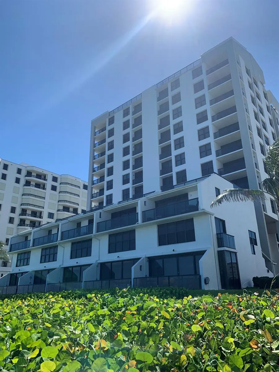 3115 S Ocean Boulevard #1002 Highland Beach, FL 33487