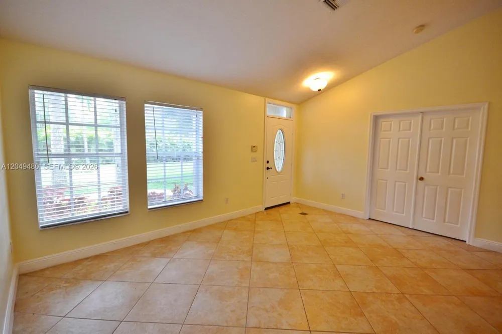 17569 89th Pl N Loxahatchee, FL 33470