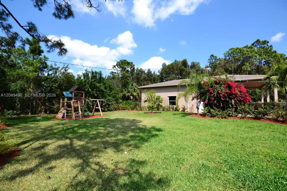 17569 89th Pl N Loxahatchee, FL 33470