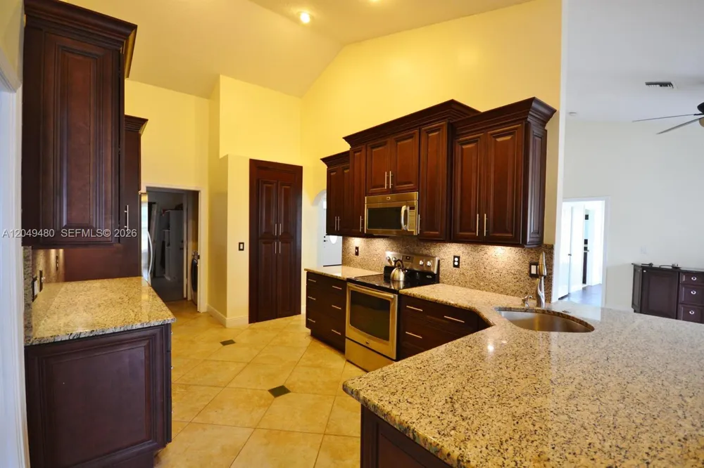17569 89th Pl N Loxahatchee, FL 33470