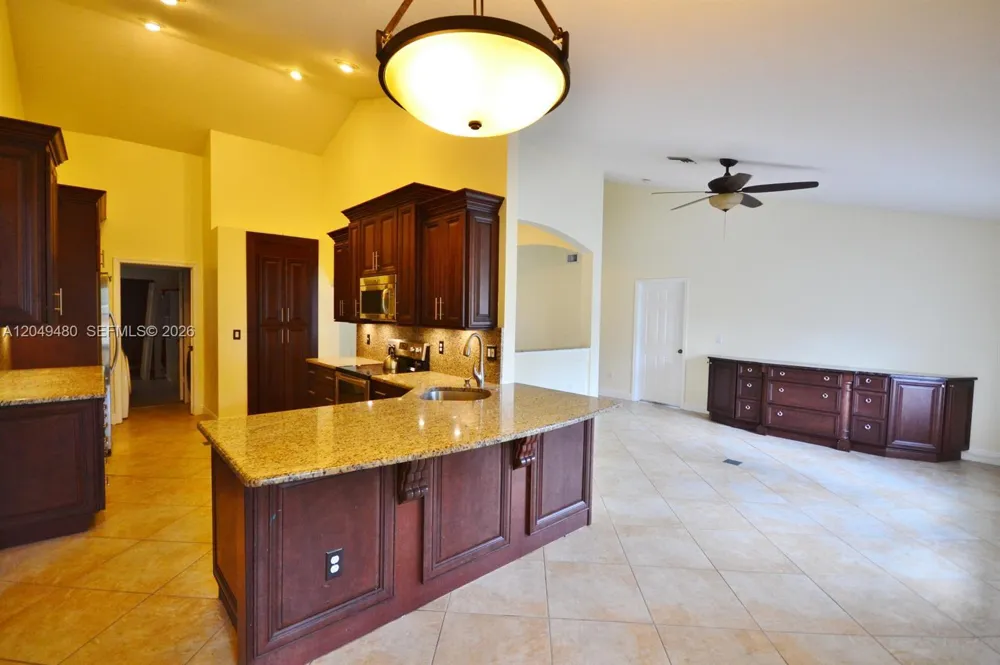 17569 89th Pl N Loxahatchee, FL 33470