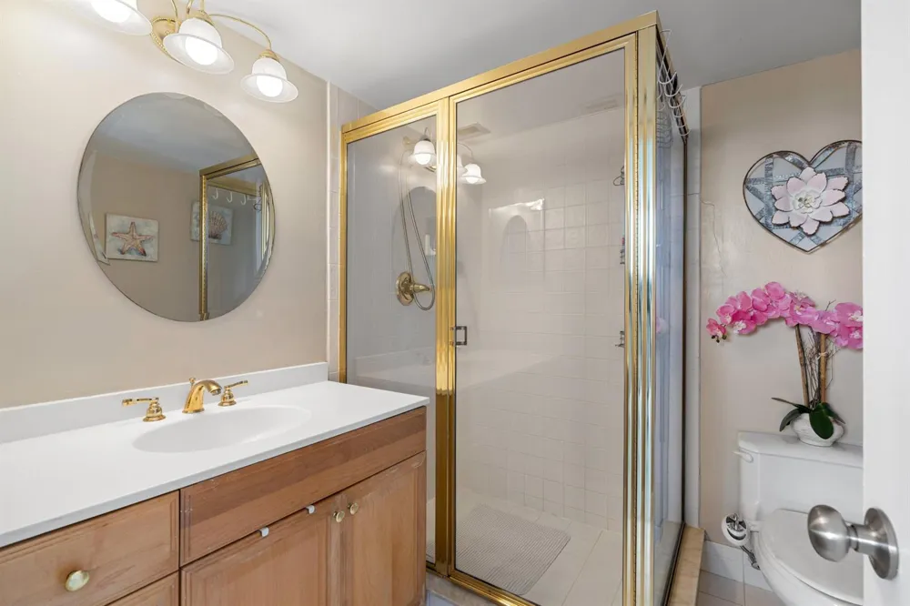 1050 Hillsboro Mile #403w Hillsboro Beach, FL 33062
