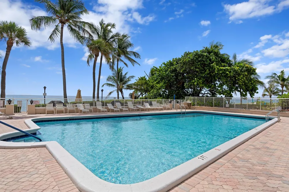 1050 Hillsboro Mile #403w Hillsboro Beach, FL 33062