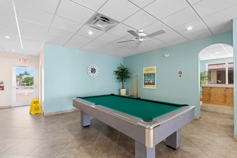 1050 Hillsboro Mile #403w Hillsboro Beach, FL 33062
