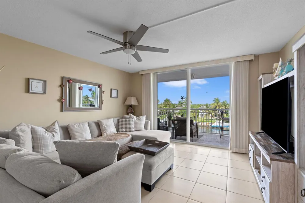 1050 Hillsboro Mile #403w Hillsboro Beach, FL 33062