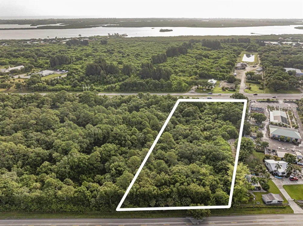 7555 Us Highway 1 Vero Beach, FL 32967