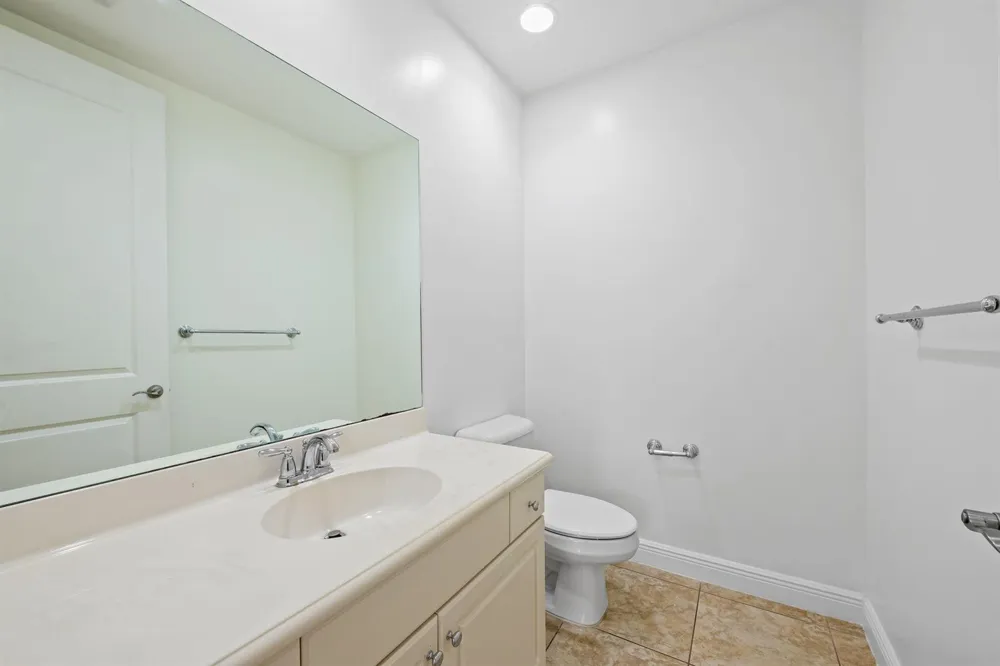 3171 NW 125th Avenue Sunrise, FL 33323