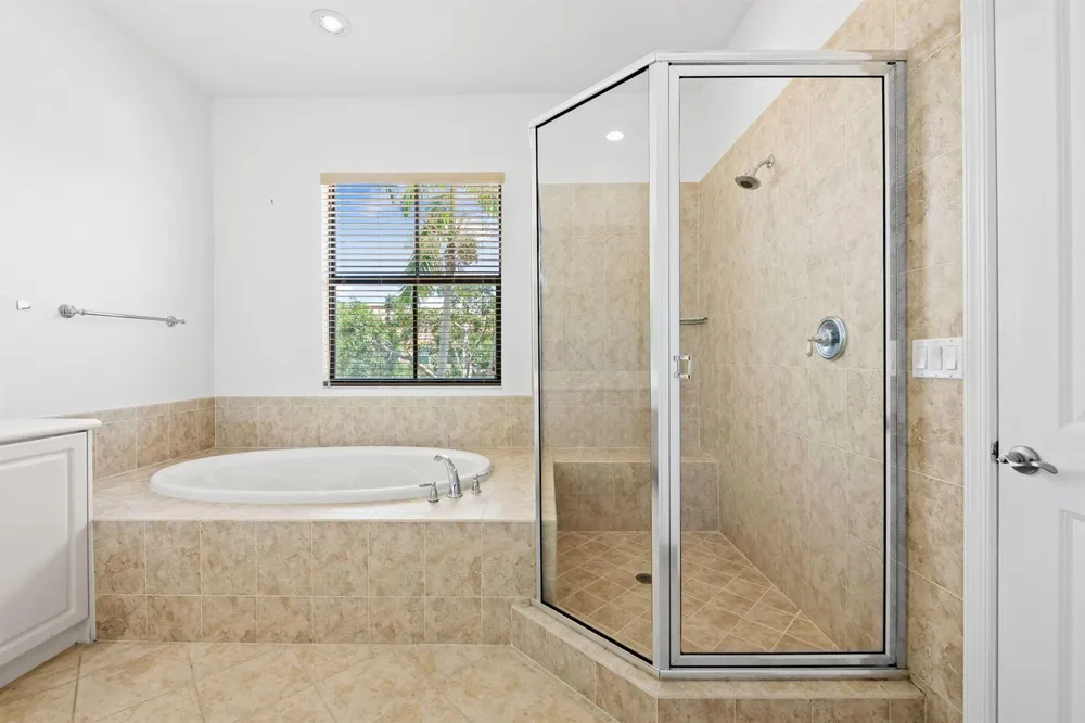 3171 NW 125th Avenue Sunrise, FL 33323