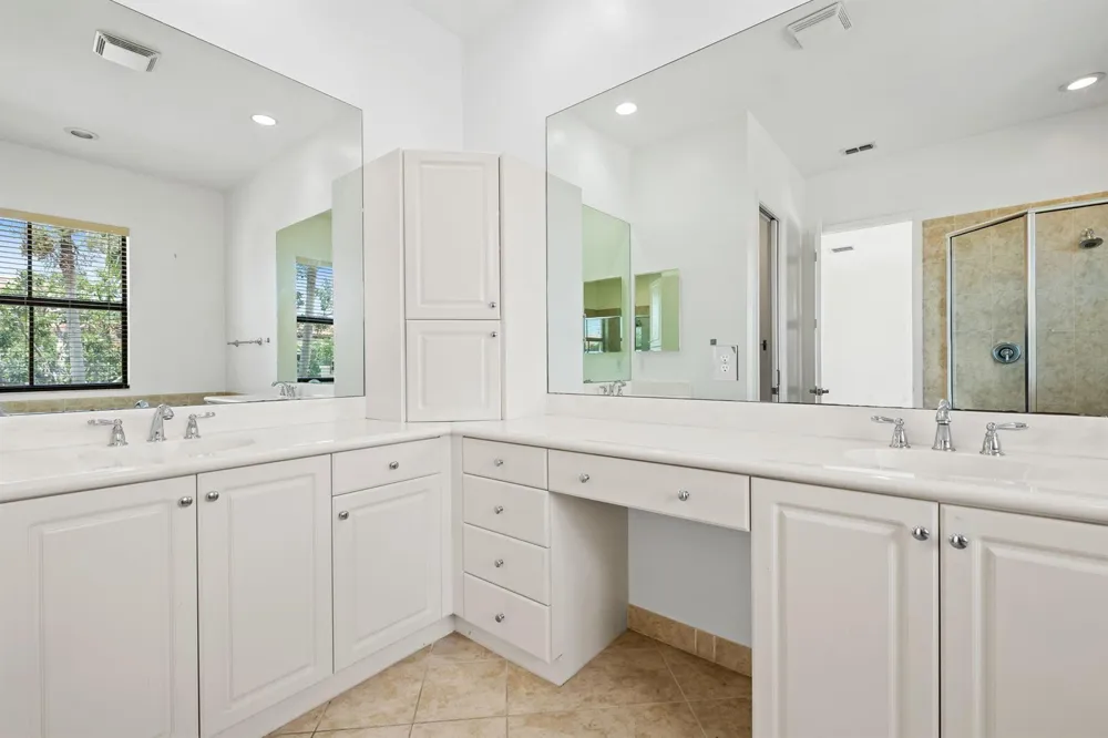 3171 NW 125th Avenue Sunrise, FL 33323