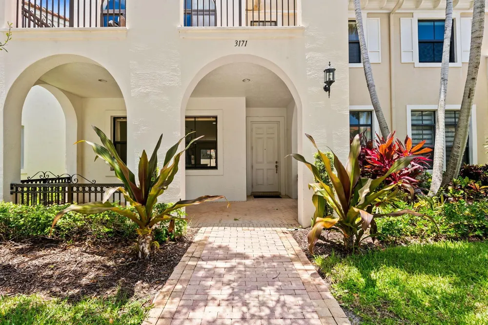 3171 NW 125th Avenue Sunrise, FL 33323