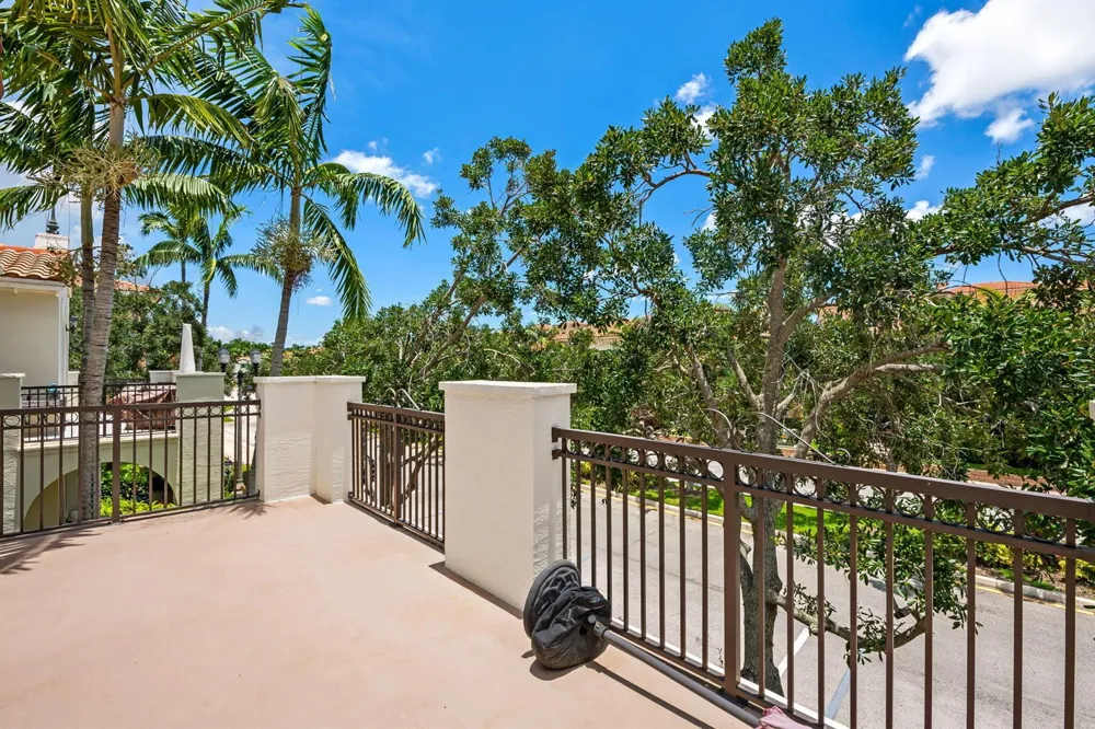 3171 NW 125th Avenue Sunrise, FL 33323