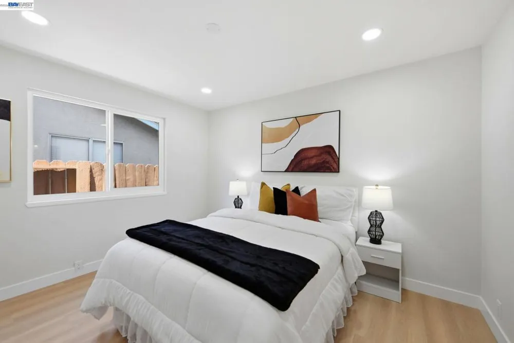 965 Collins Court Hayward, CA 94544