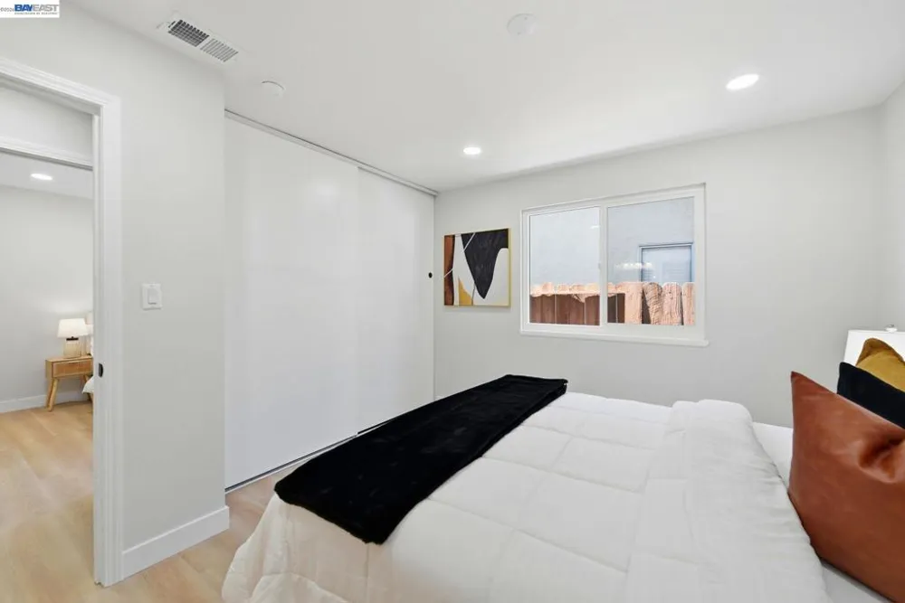 965 Collins Court Hayward, CA 94544