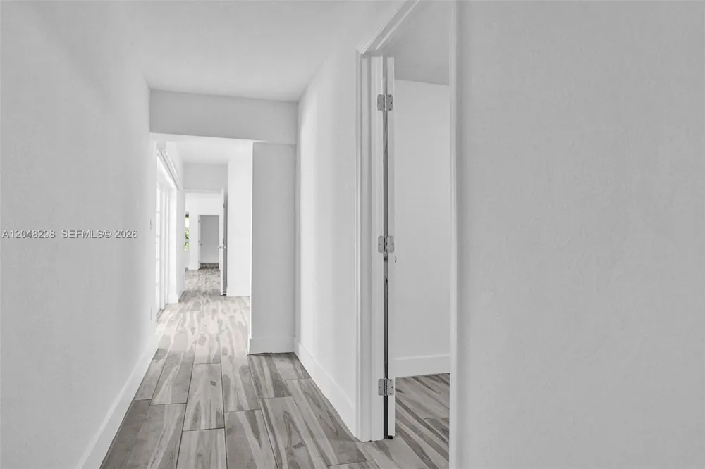 19260 NE 22nd Ave North Miami Beach, FL 33180
