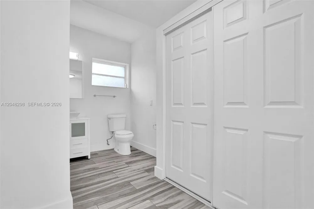 19260 NE 22nd Ave North Miami Beach, FL 33180