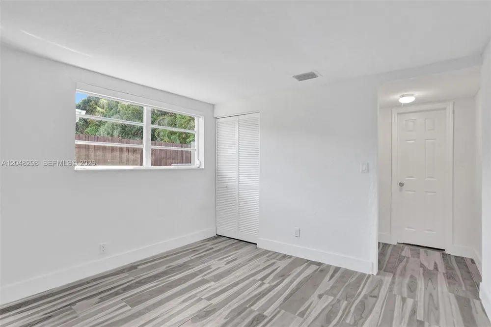 19260 NE 22nd Ave North Miami Beach, FL 33180