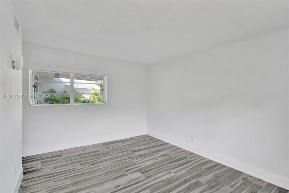 19260 NE 22nd Ave North Miami Beach, FL 33180