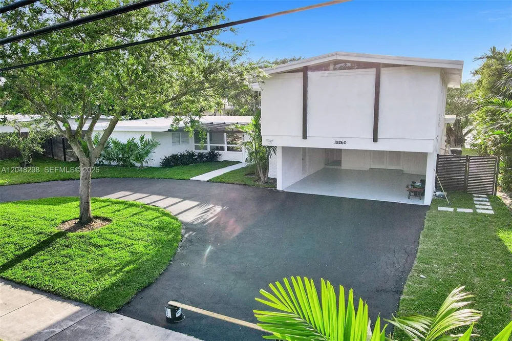 19260 NE 22nd Ave North Miami Beach, FL 33180