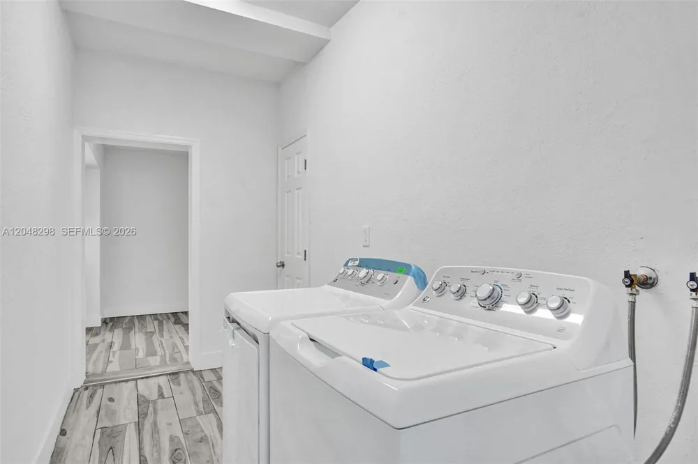 19260 NE 22nd Ave North Miami Beach, FL 33180
