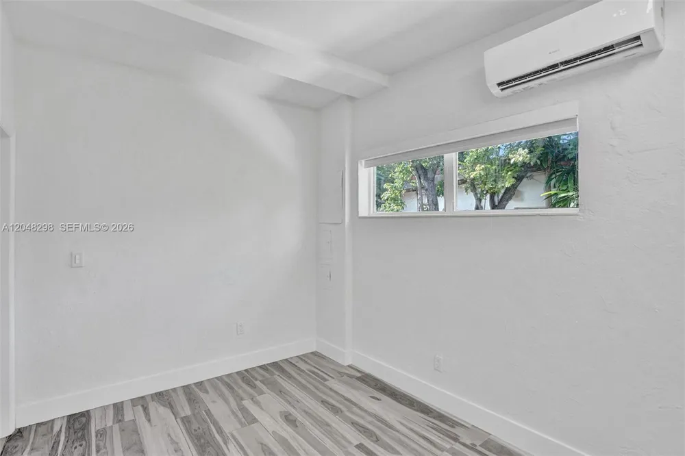 19260 NE 22nd Ave North Miami Beach, FL 33180