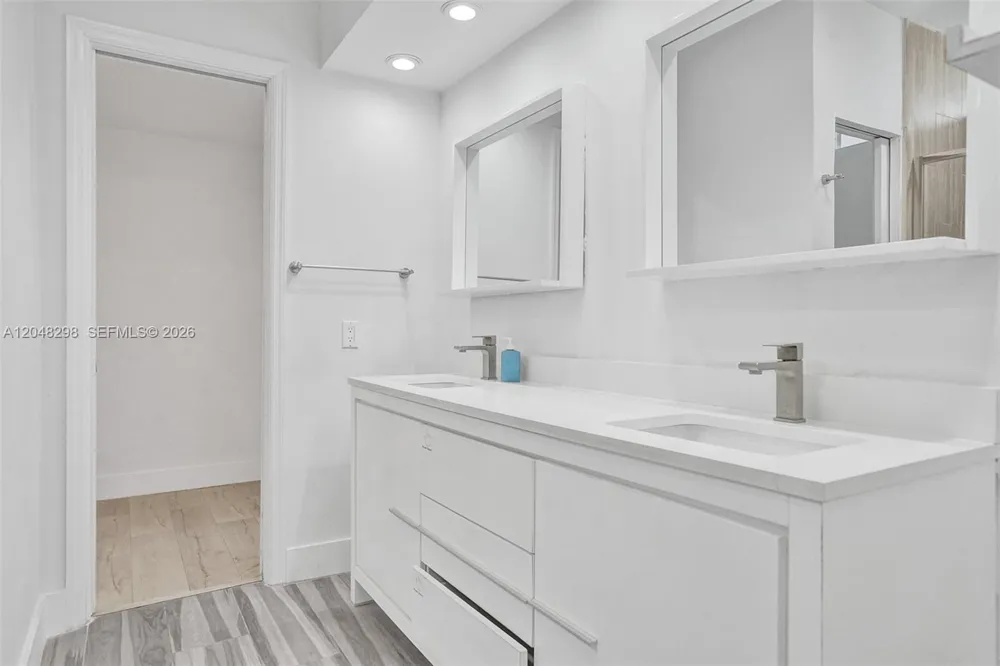 19260 NE 22nd Ave North Miami Beach, FL 33180