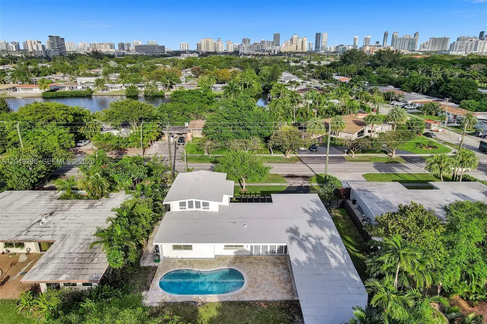 19260 NE 22nd Ave North Miami Beach, FL 33180