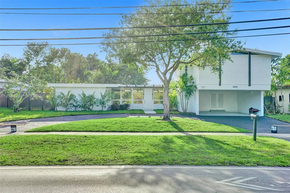 19260 NE 22nd Ave North Miami Beach, FL 33180