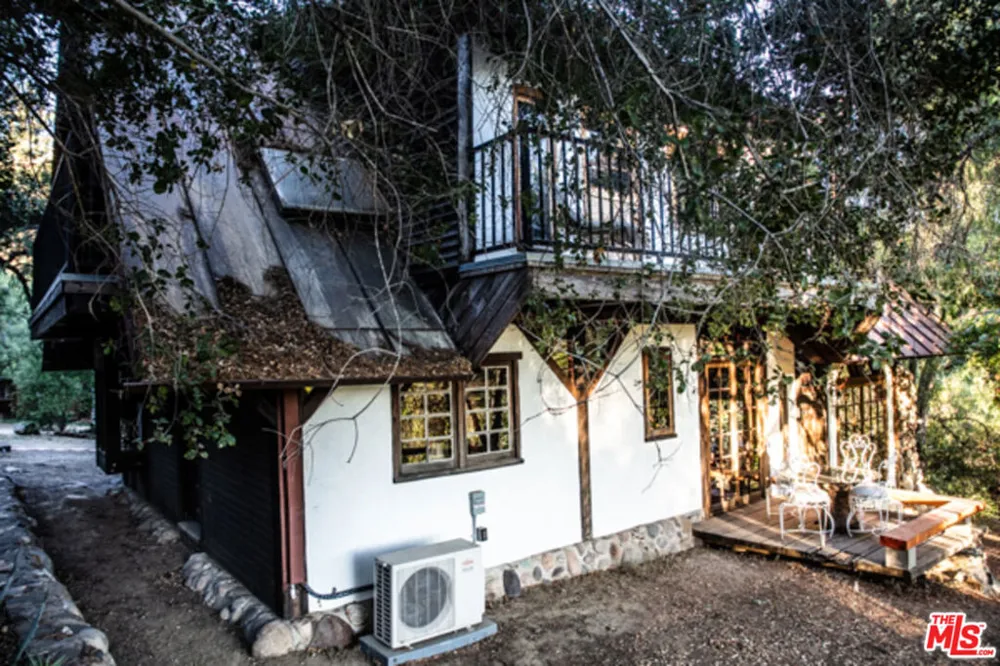 2521 Topanga Skyline Drive Topanga, CA 90290