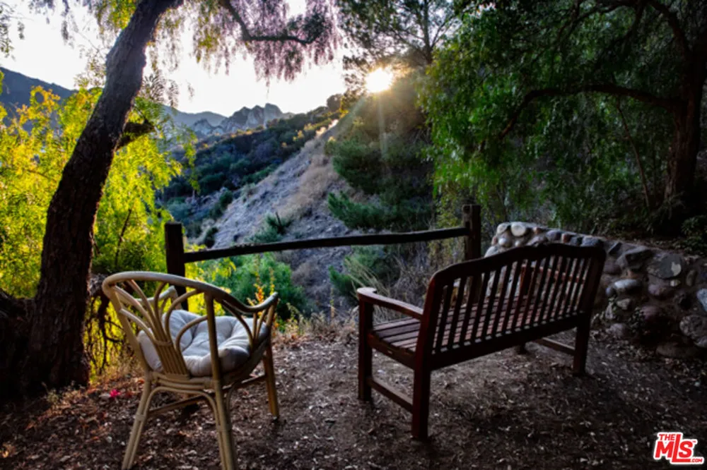 2521 Topanga Skyline Drive Topanga, CA 90290