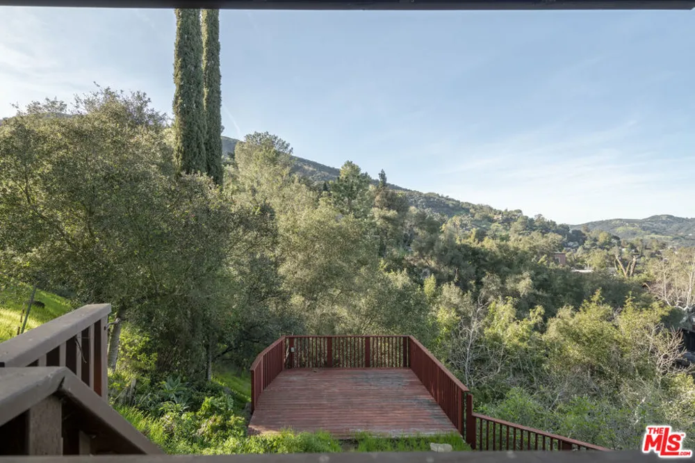 2521 Topanga Skyline Drive Topanga, CA 90290