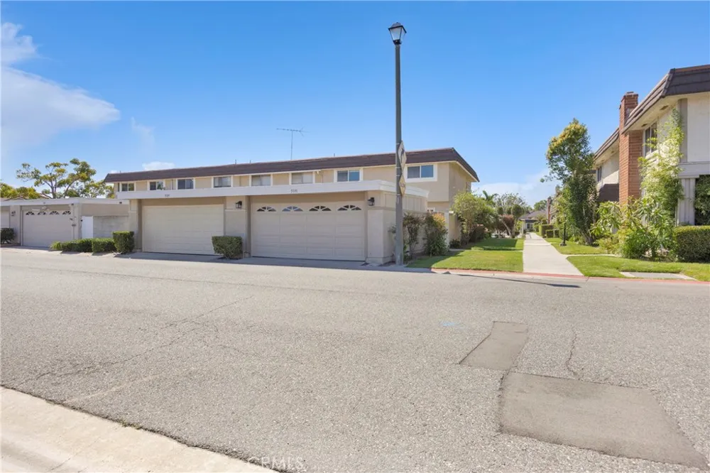 5191 Victoria Westminster, CA 92683