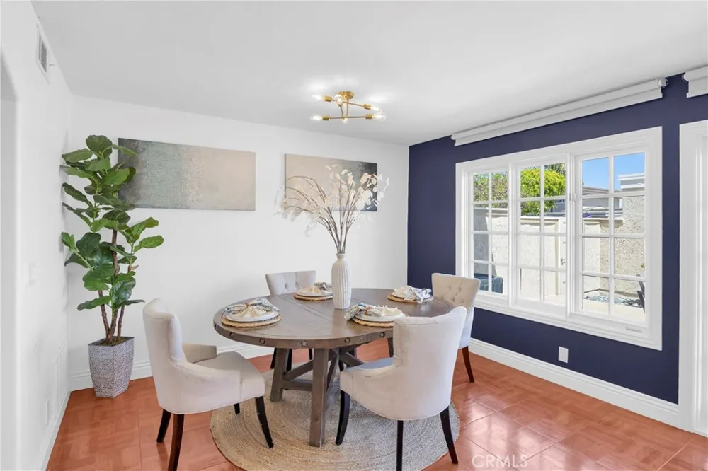 5191 Victoria Westminster, CA 92683